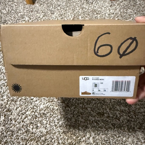 NWT UGG Classic Micro - Picture 6 of 6